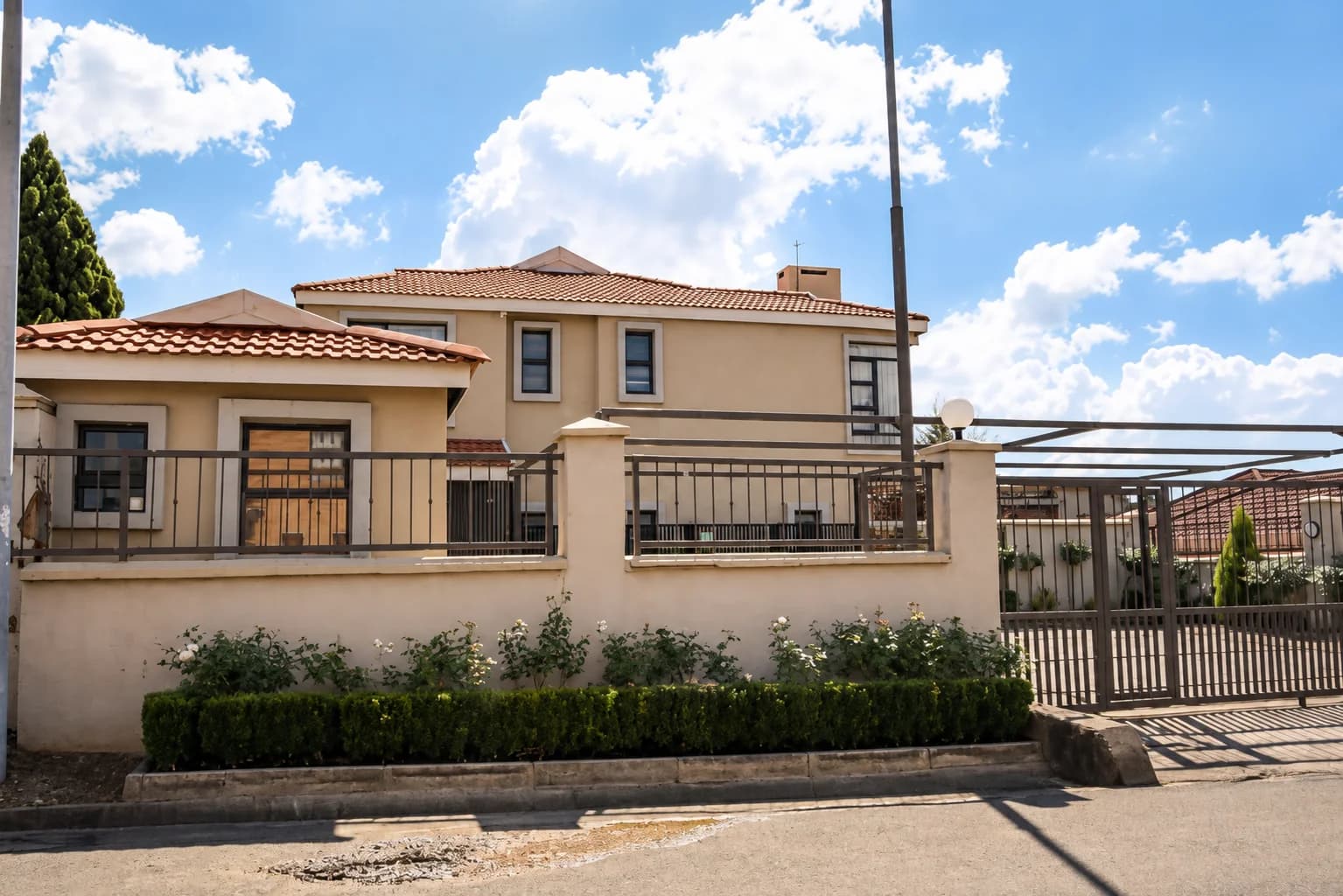 Mohahlaula Boutique Guest House — Maseru, LS cover photo